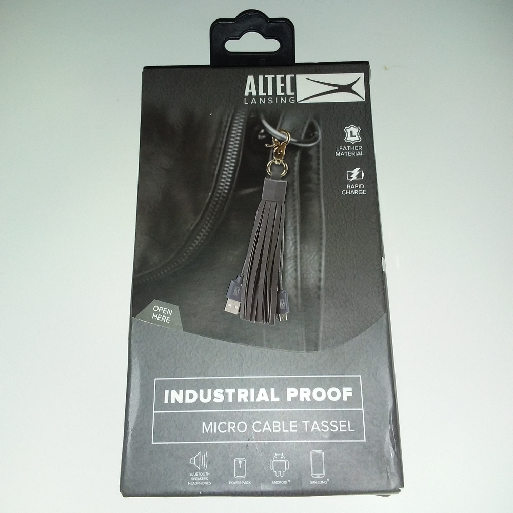 Micro Cable Tassel